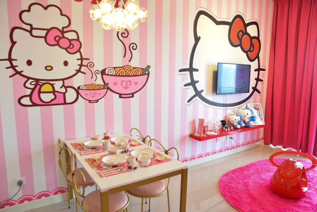Play At Hello Kitty Kawaii Fun House Lägenhet Kuala Lumpur Exteriör bild