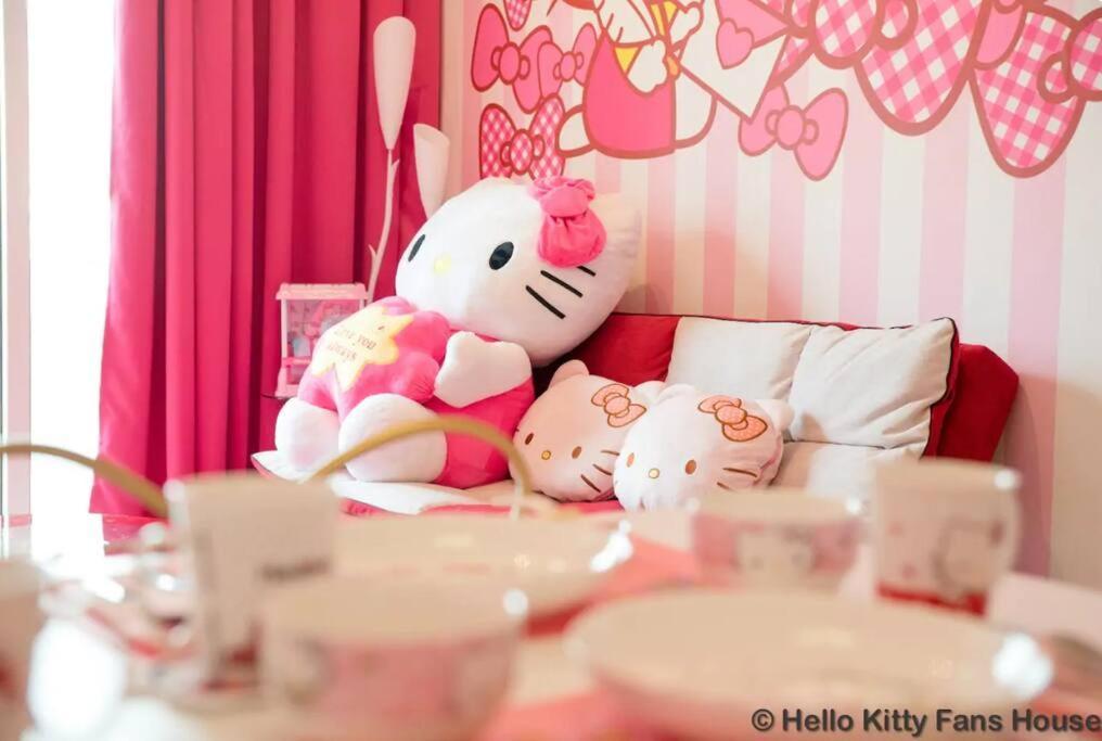 Play At Hello Kitty Kawaii Fun House Lägenhet Kuala Lumpur Exteriör bild